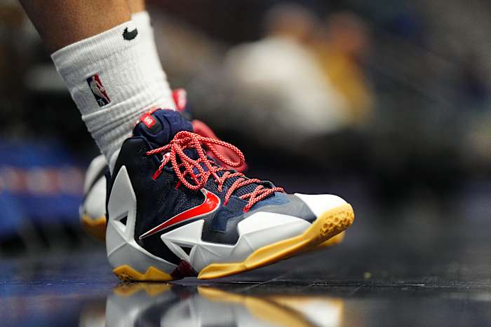 New Orleans Pelicans forward Larry Nance Jr. wears the Nike LeBron 11 shoe against the Houston Rockets on March 13, 2022.